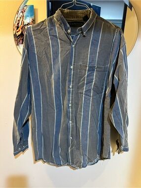 Santana Men’s Large Blue Gray Striped 100% Cotton Button Down Shirt